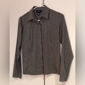 Ann Taylor gray long sleeve button down top size 4P